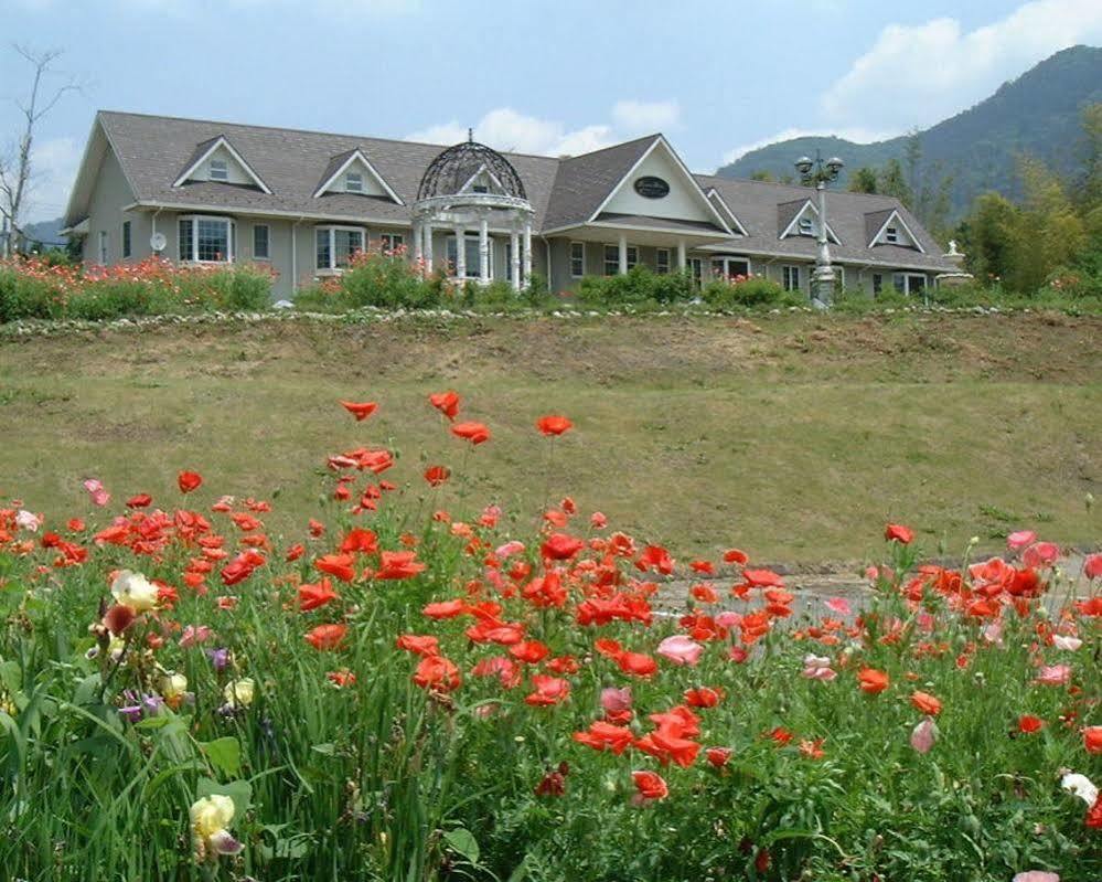 Condominium Square Hills Nikko Eksteriør billede